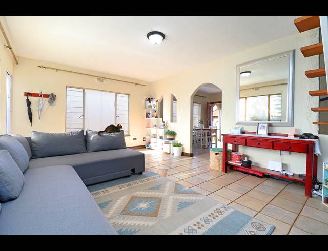 3 BEDROOM TOWNHOUSE FOR SALE IN FAIRLAND